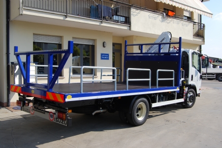 ISUZU NPR75 + BONFIGLIOLI P5000 L/3SI