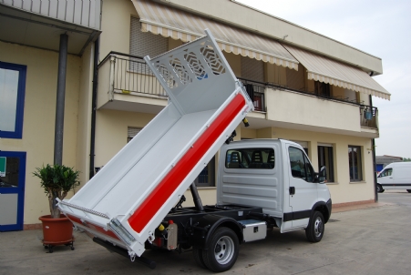 IVECO DAILY 35 C12