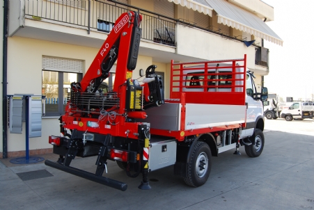 IVECO DAILY 55 S17 W 4x4 + FASSI F40A.0.23