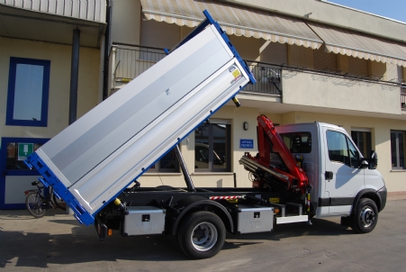 IVECO DAILY 60 C18 + FASSI F38A.0.23
