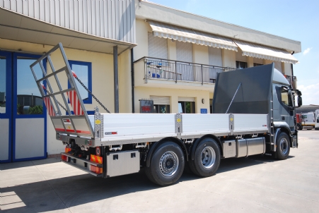 IVECO STRALIS 260 S48