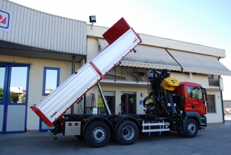 MAN TGS 26.480 6x2-2 BL + KESLA 2111Z