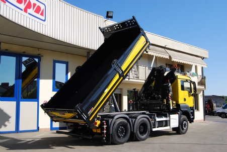MAN TGS 28.400 6X4 + FASSI F165AC.2.26