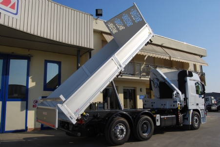 MERCEDES ACTROS 2548 + BONFIGLIOLI P20000 XL/4SI
