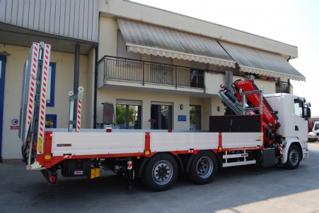 SCANIA G370 LB 6x2*4 MLB + RAMPE + FASSI F295AC.2.24 + VIME JHL 3600 