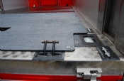 TWIST-LOCK ANNEGATI NEL PIANALE